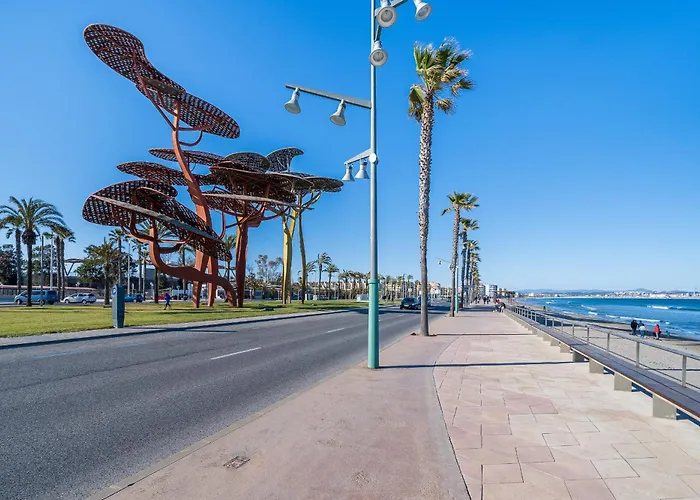 Hauzify I Ramon Llull Salou